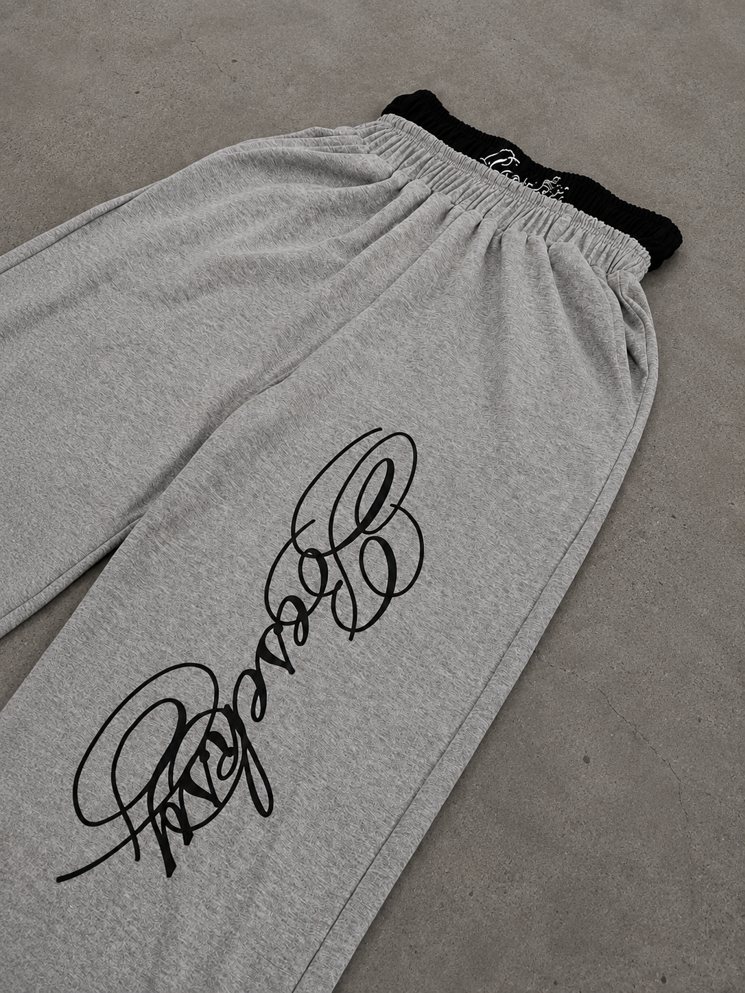 Scriptline Grey Baggy Pants