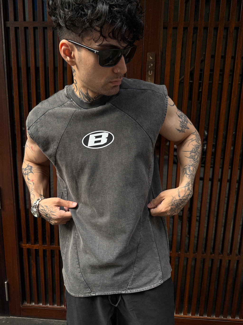 Stealth Arc Vest