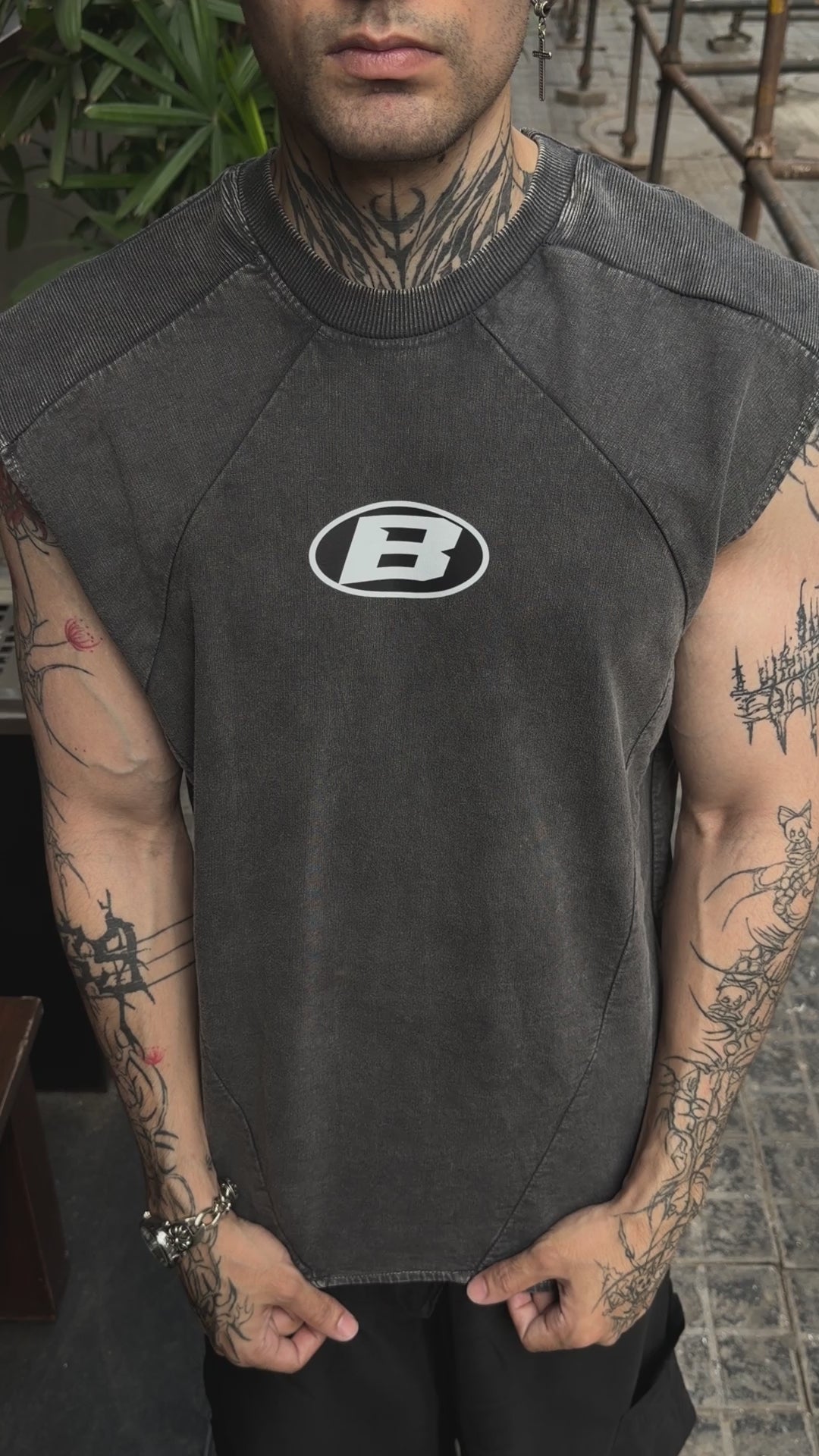 Stealth Arc Vest